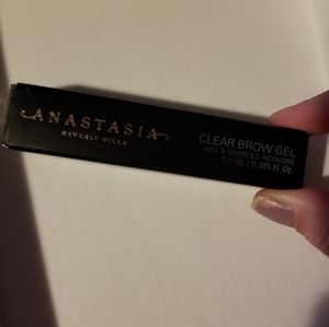 Anastasia eye brow gel